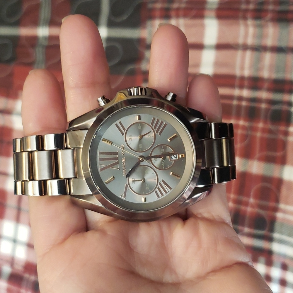 Michael kors MK6247 watch used